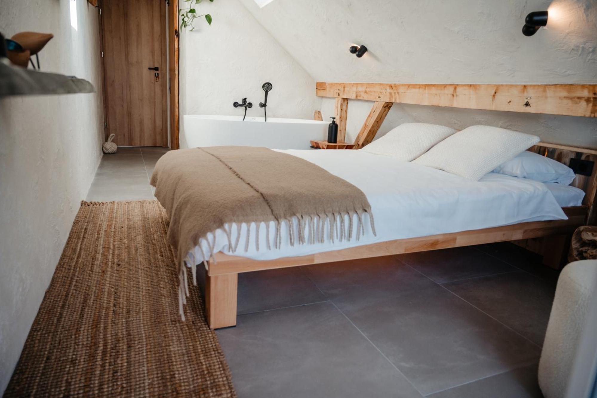 Shard Boutique Hotel-Adult Only براشوف المظهر الخارجي الصورة
