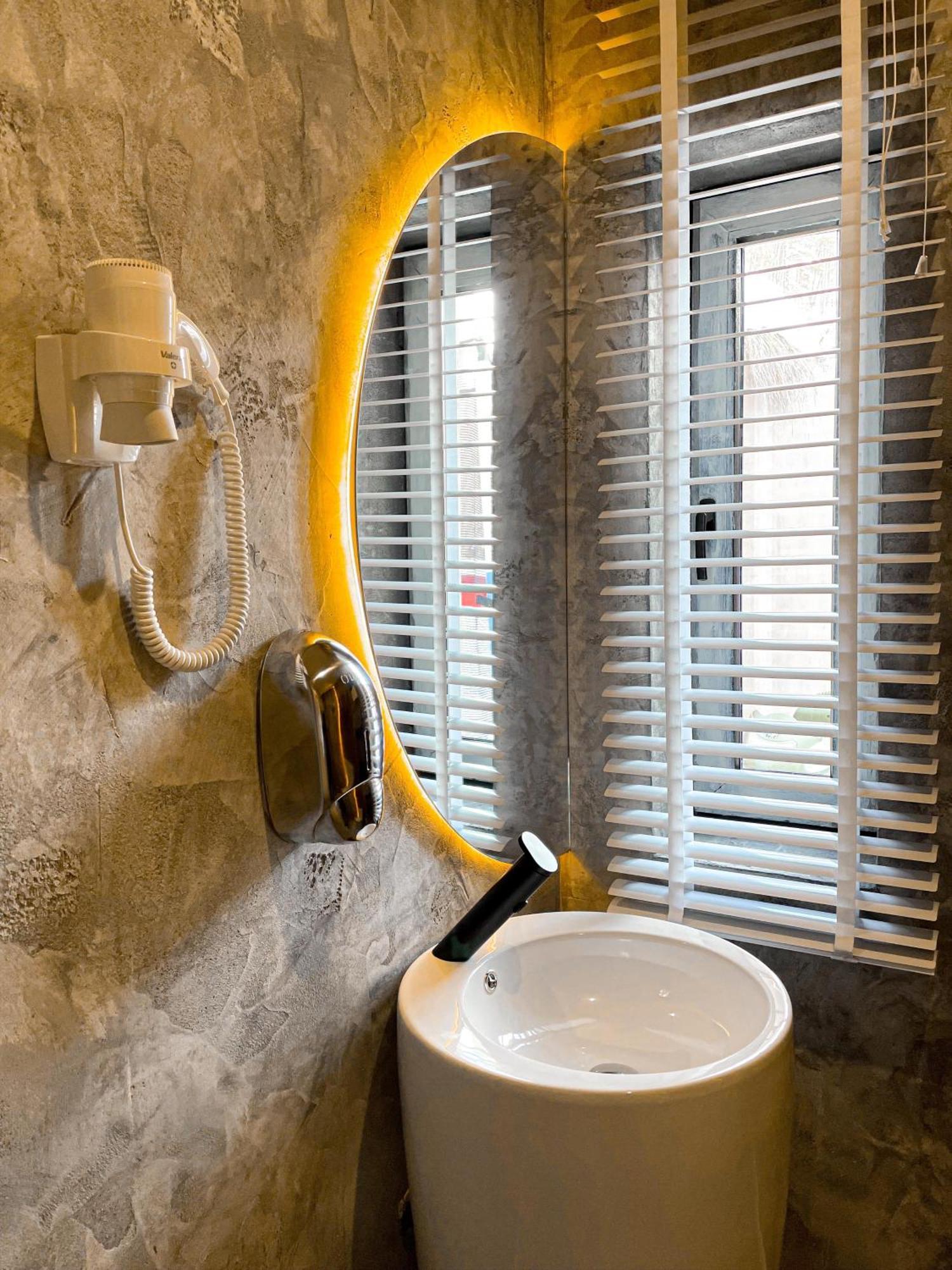 Shard Boutique Hotel-Adult Only براشوف المظهر الخارجي الصورة